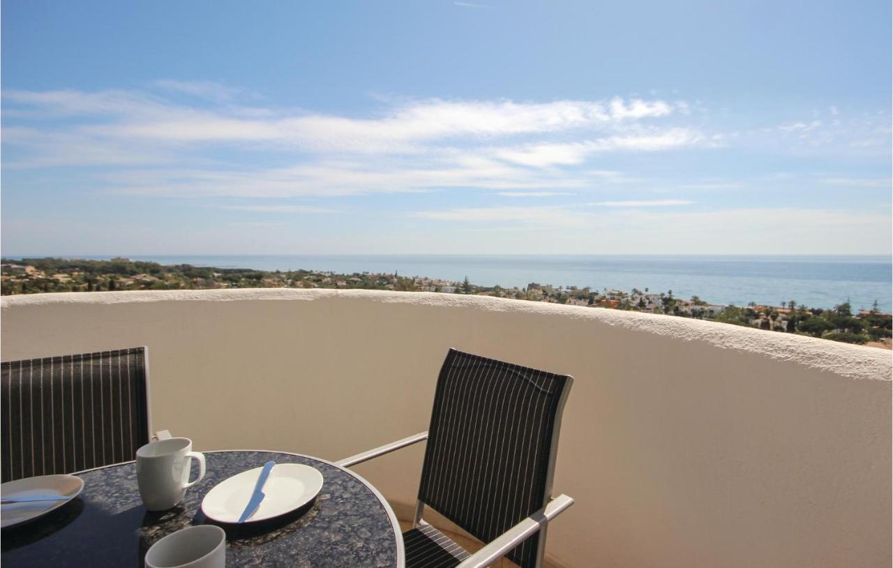Sunny Apartment In Marbella Exterior foto